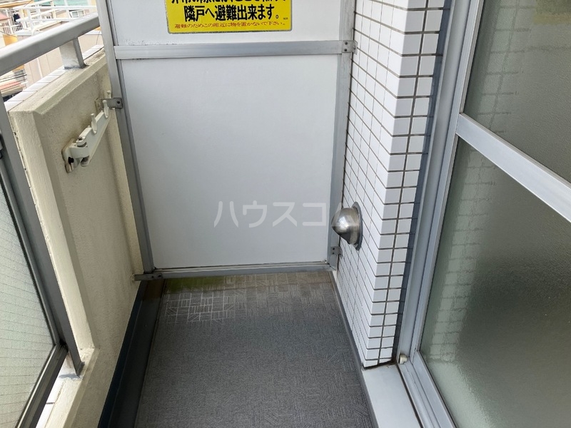 16/20 バルコニー