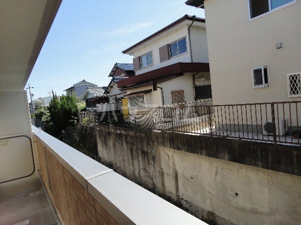 18/30 バルコニー