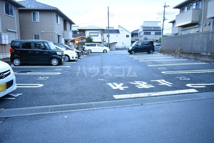 26/30 駐車場