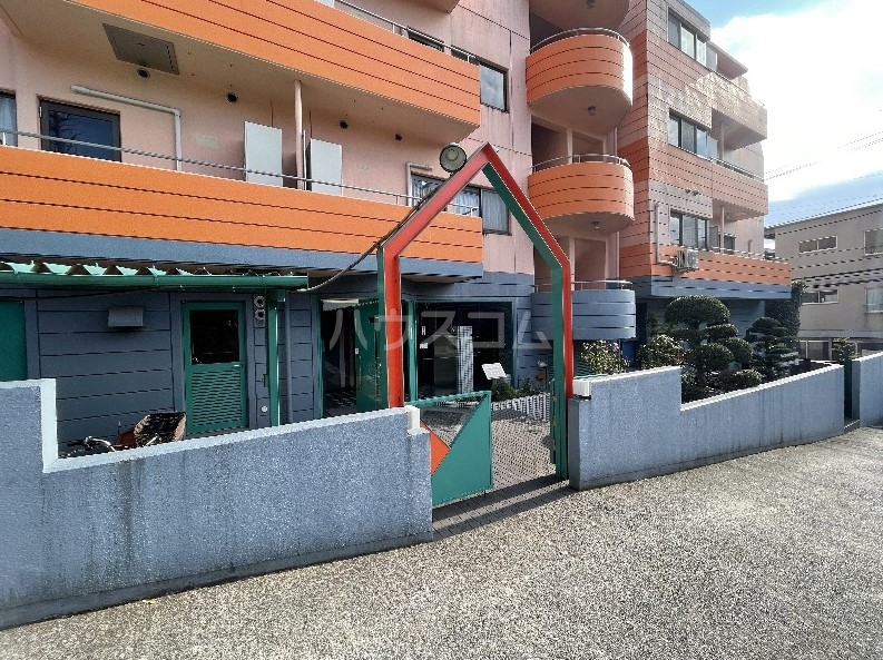 21/24 エントランス