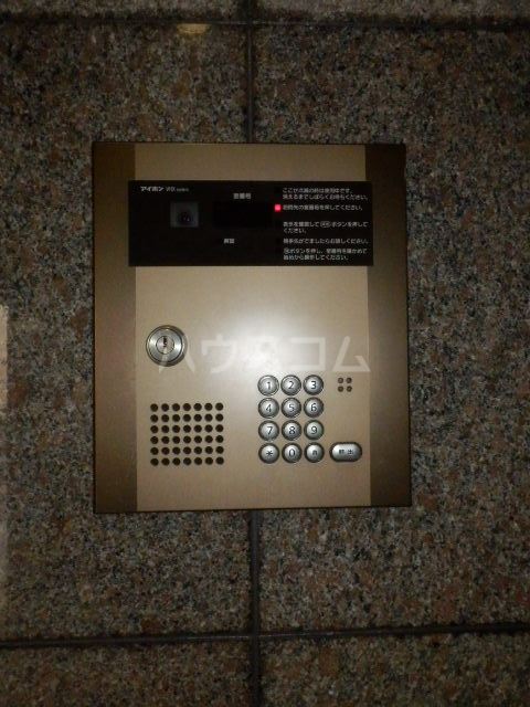 16/24 エントランス