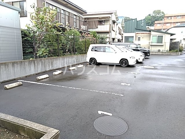 3/5 駐車場