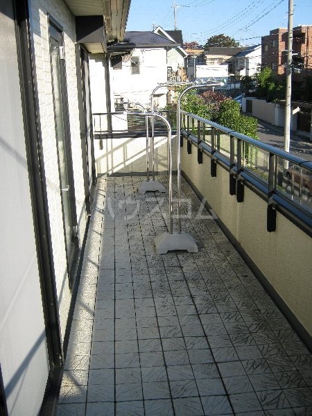 13/23 バルコニー