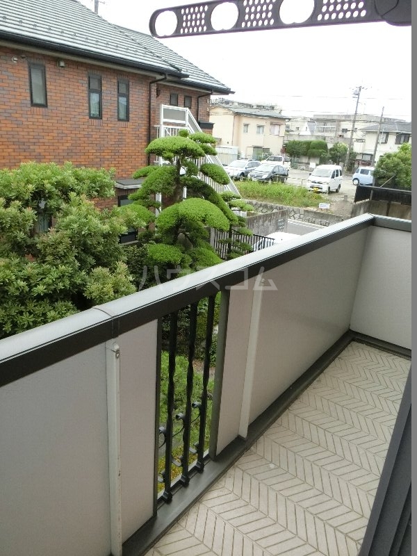 14/23 バルコニー