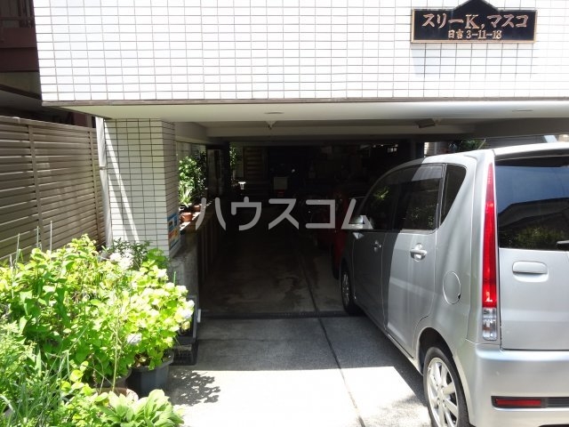 29/30 エントランス