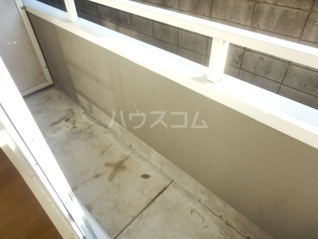 19/27 バルコニー