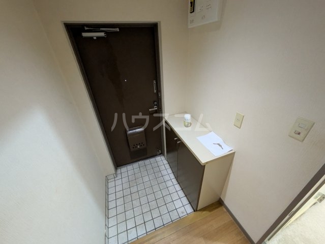 13/30 玄関