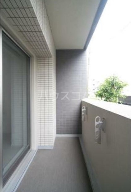 13/27 バルコニー