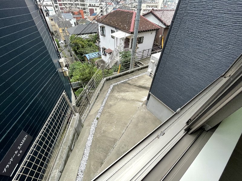 16/24 バルコニー