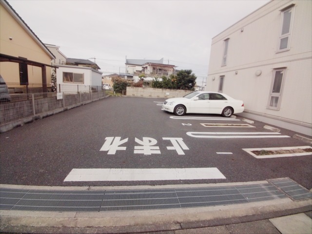 22/30 駐車場