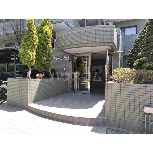 17/29 エントランス