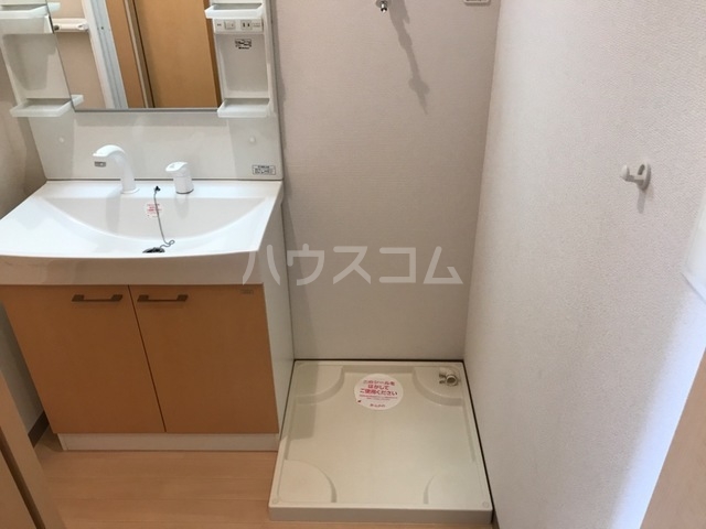 16/27 洗面
