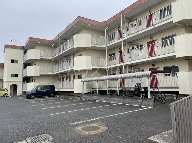 18/20 駐車場