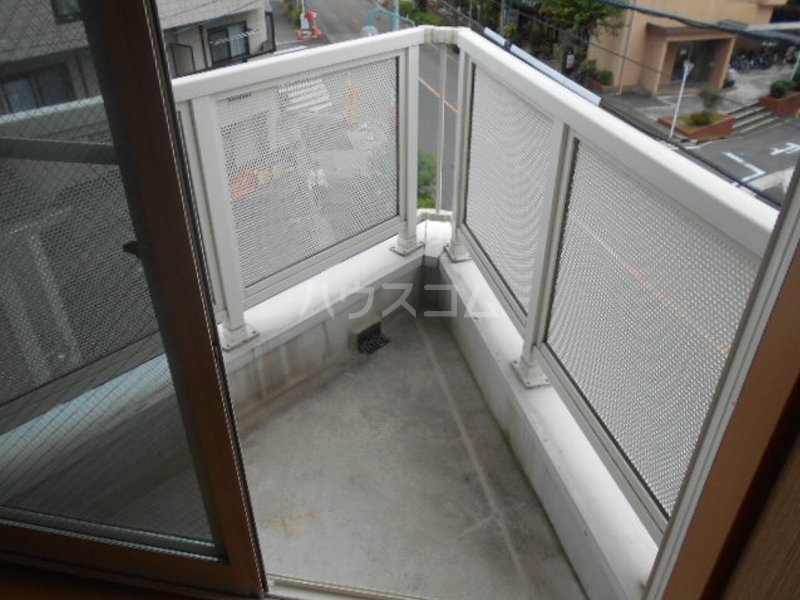 15/26 バルコニー