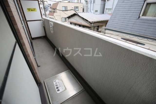 21/30 バルコニー