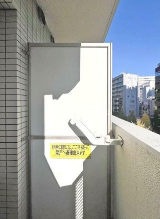 16/25 バルコニー