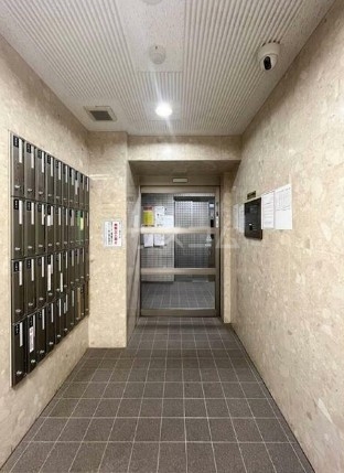 25/25 エントランス