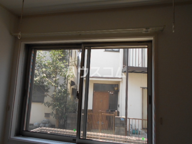 29/30 エントランス