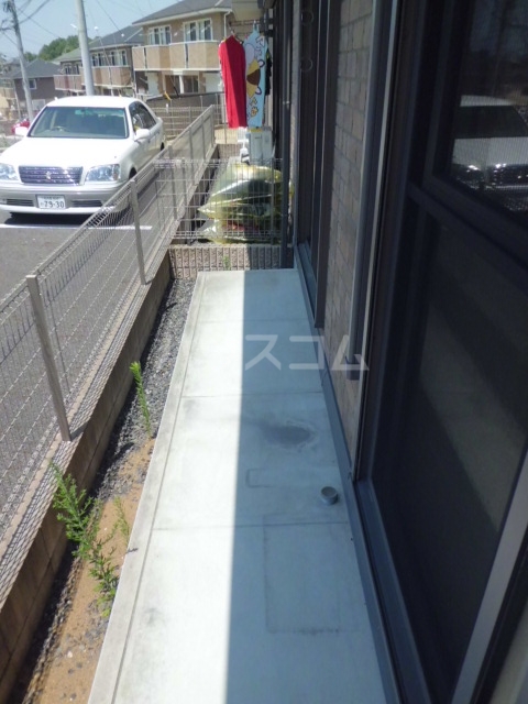 17/27 バルコニー