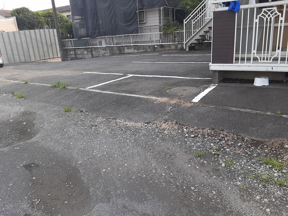 19/28 駐車場