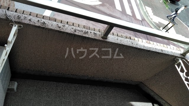 13/23 バルコニー