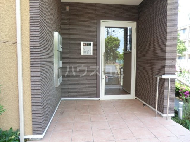 2/8 エントランス
