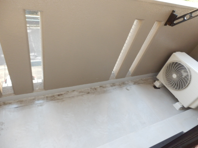 18/26 バルコニー