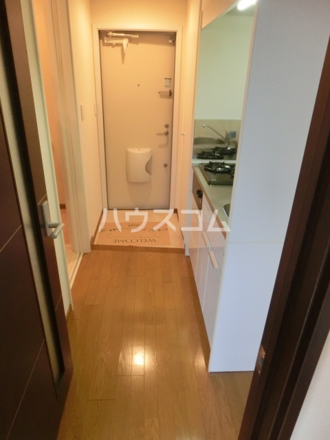 17/23 エントランス