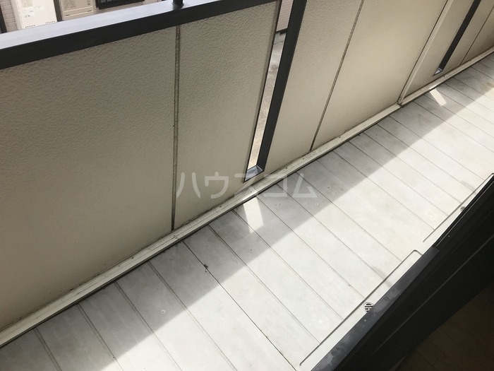 16/27 バルコニー