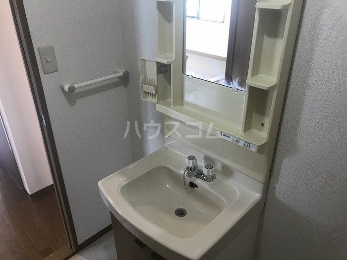 14/27 洗面