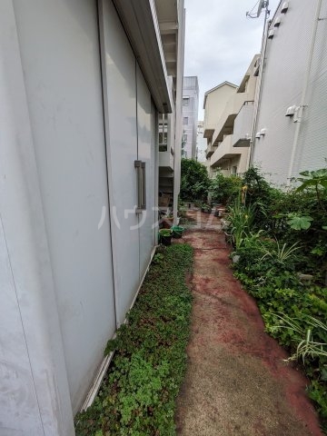 4/5 エントランス