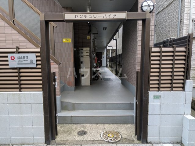 29/30 エントランス