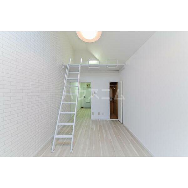 4/23 リビング/ダイニング