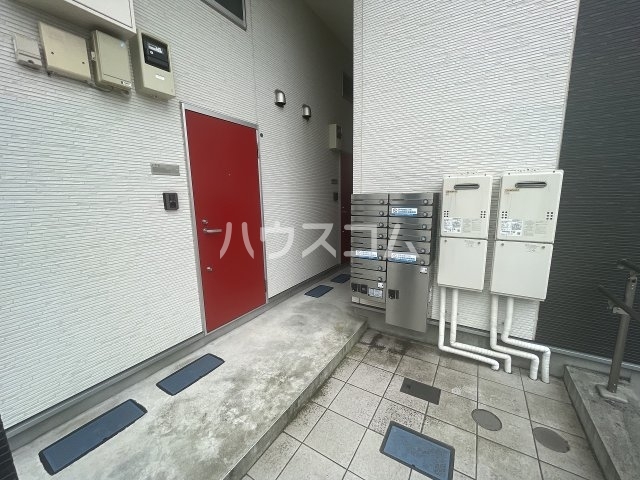 21/24 エントランス