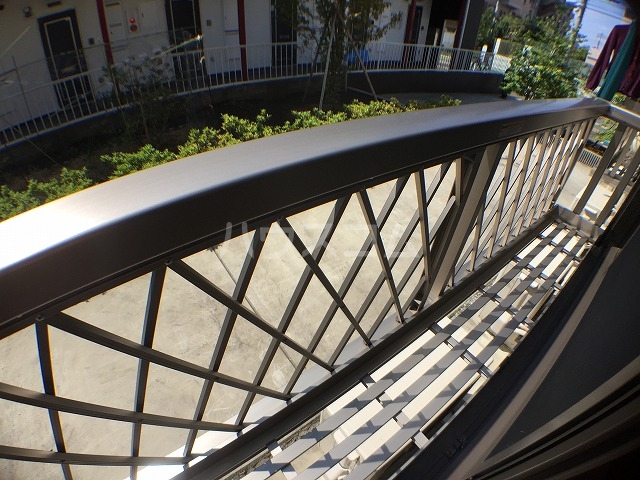 18/23 バルコニー
