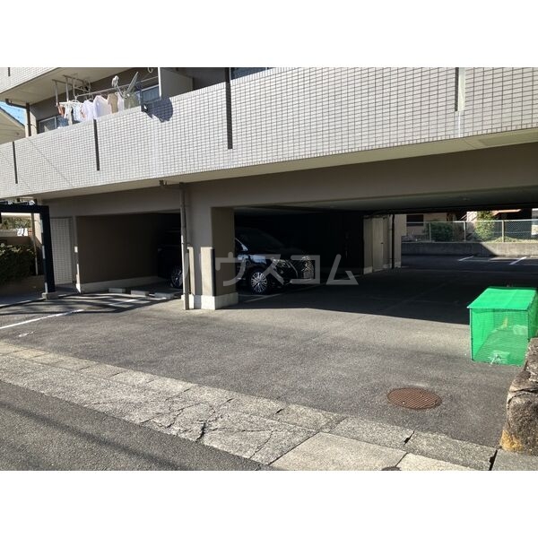 12/19 駐車場