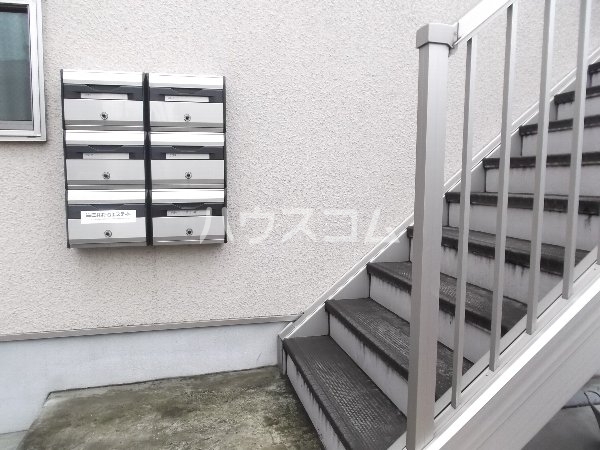 19/24 エントランス