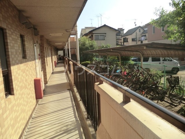 14/27 バルコニー