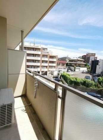 13/24 バルコニー