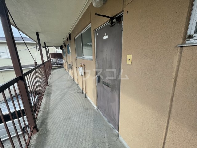 29/30 エントランス