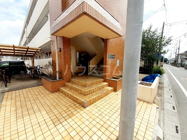 2/13 エントランス