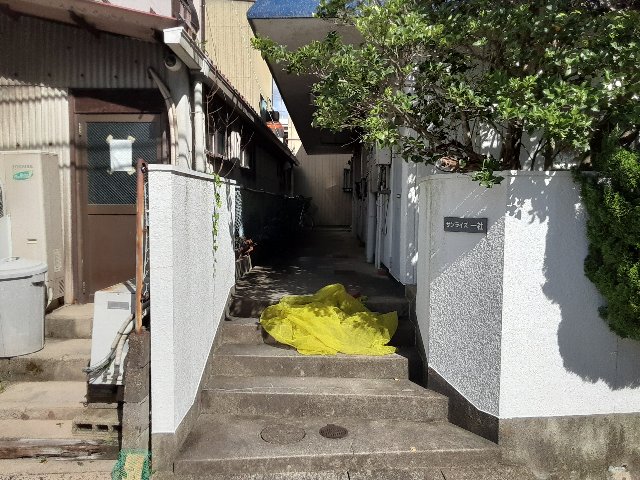 17/24 エントランス