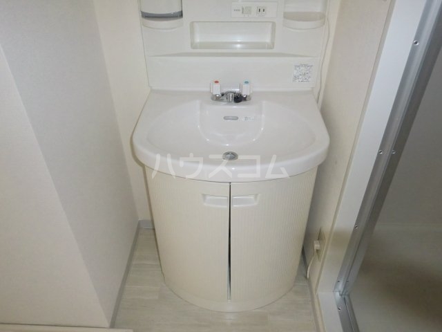 17/30 洗面
