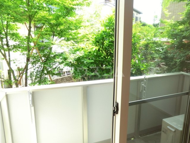 21/30 バルコニー