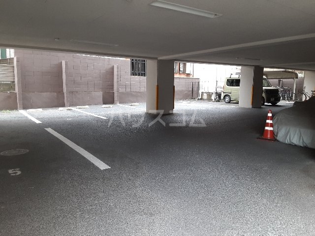 19/24 駐車場