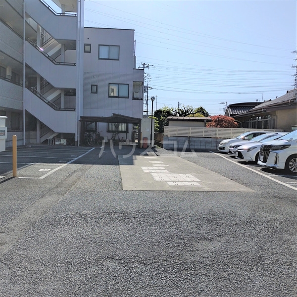 24/30 駐車場