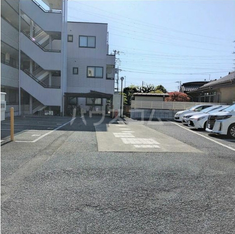 16/26 駐車場