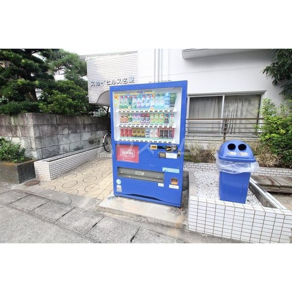 19/24 エントランス