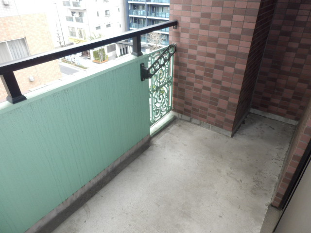 19/30 バルコニー