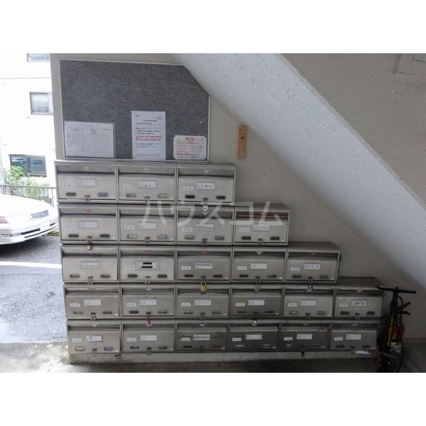 16/24 エントランス